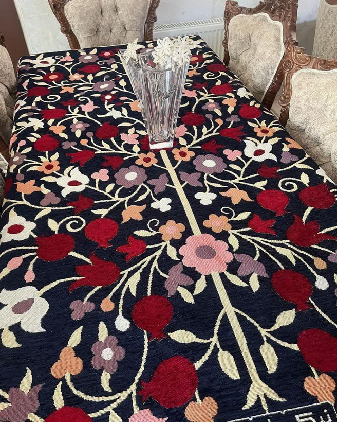 روفرشی مخمل ۳متری اناری