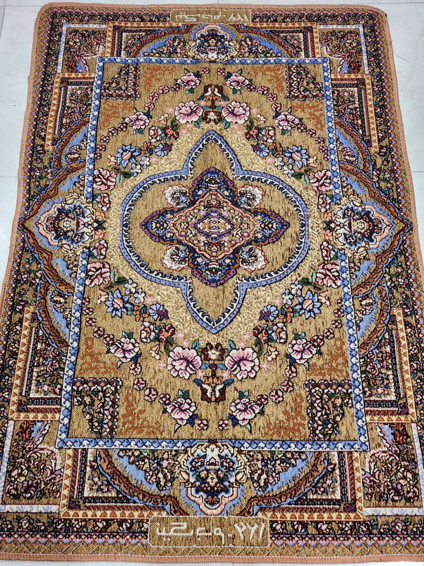 روفرشی مخمل زرک دار